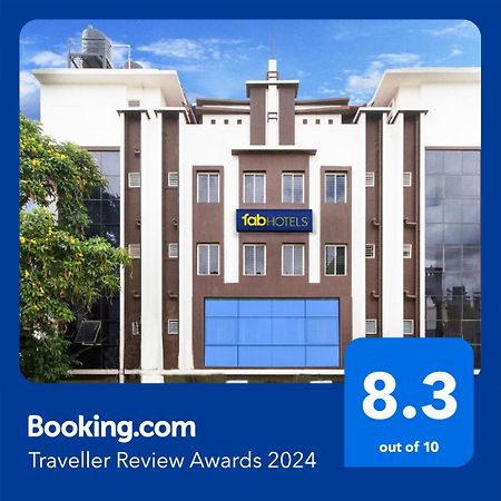 העיר בנגלור Fabhotel Rms Comforts - Nr Yeshwantpur Railway Station מראה חיצוני תמונה